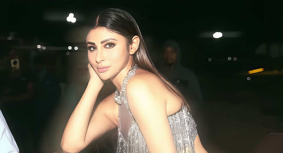 Mouni Roy's Glam Magic: Off-Stage Diva Vibes That Set Instagram Hearts Racing!