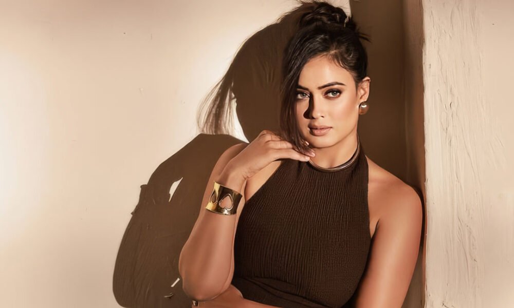 Shweta Tiwari Slays Instagram with Her 'Ladybug' Post